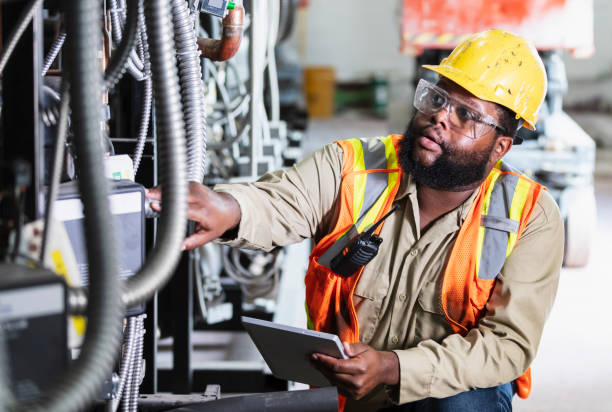 Best Electrical Repair Services  in Wellsville, MO